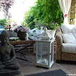 Bed & Breakfast Abracadabra 3*