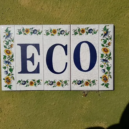 Abracadabra Bed & Breakfast 3*