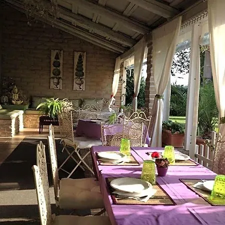 Bed & Breakfast Abracadabra 3*