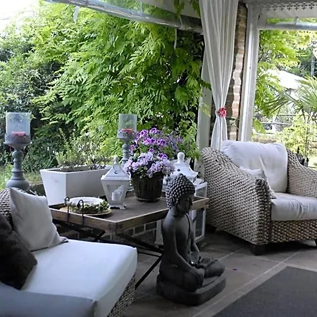 Abracadabra Bed & Breakfast